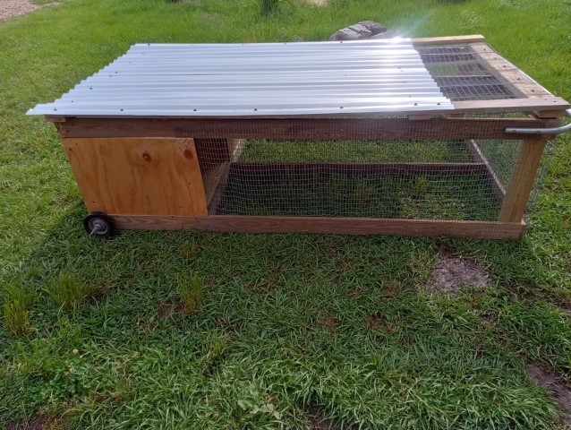 Rabbit/Poultry Tractor
